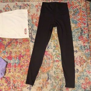 Black Lulu leggings